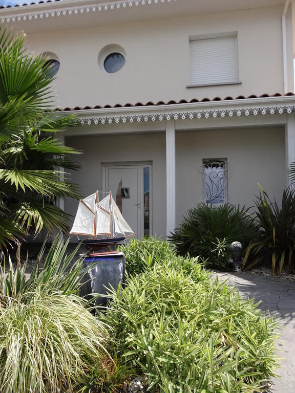 Aresia Bed and Breakfast Buitenkant foto