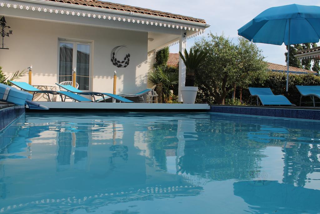 Aresia Bed and Breakfast Buitenkant foto
