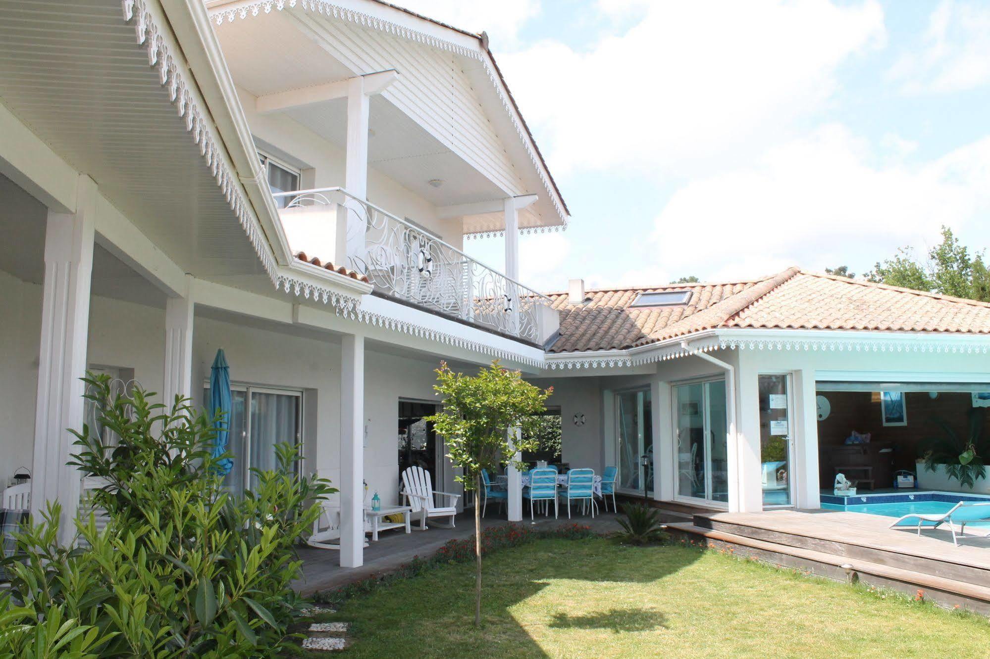 Aresia Bed and Breakfast Buitenkant foto