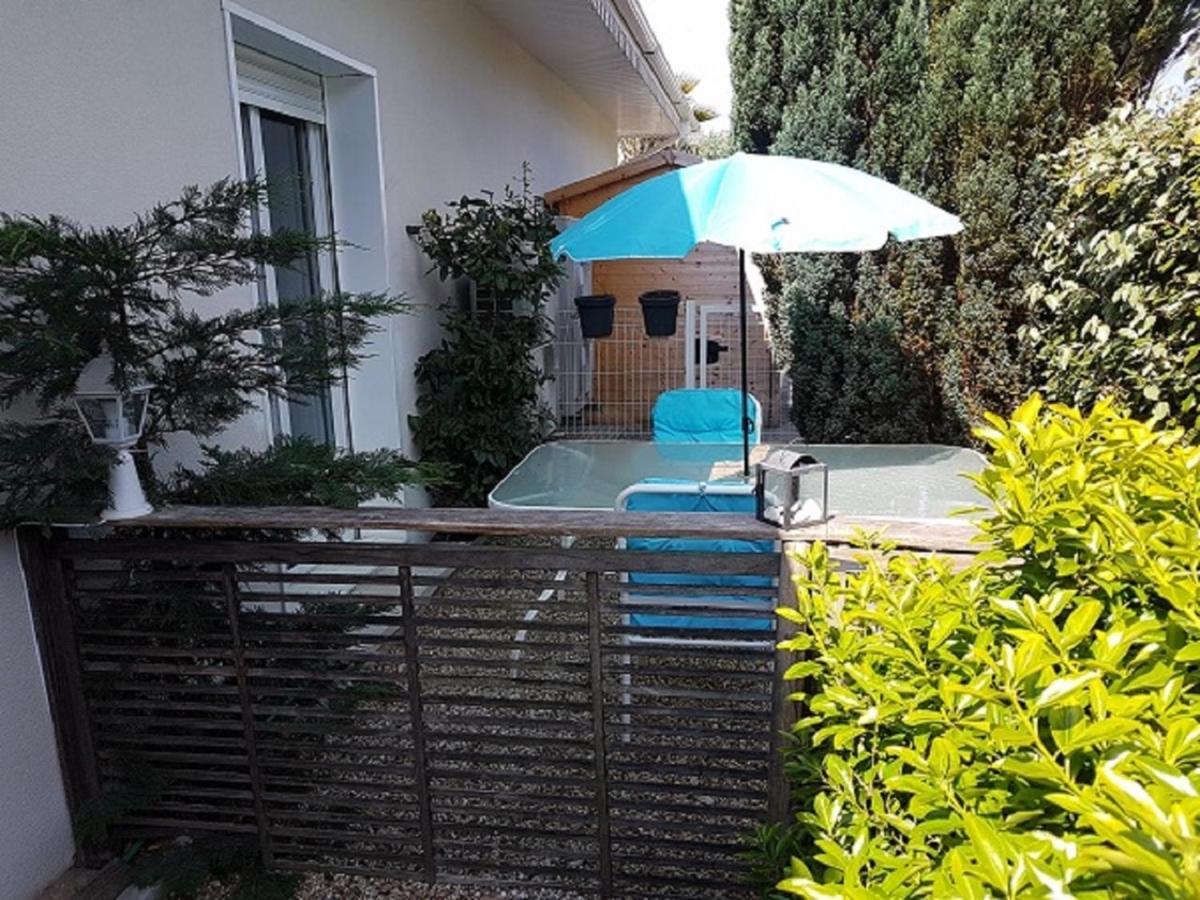Aresia Bed and Breakfast Buitenkant foto