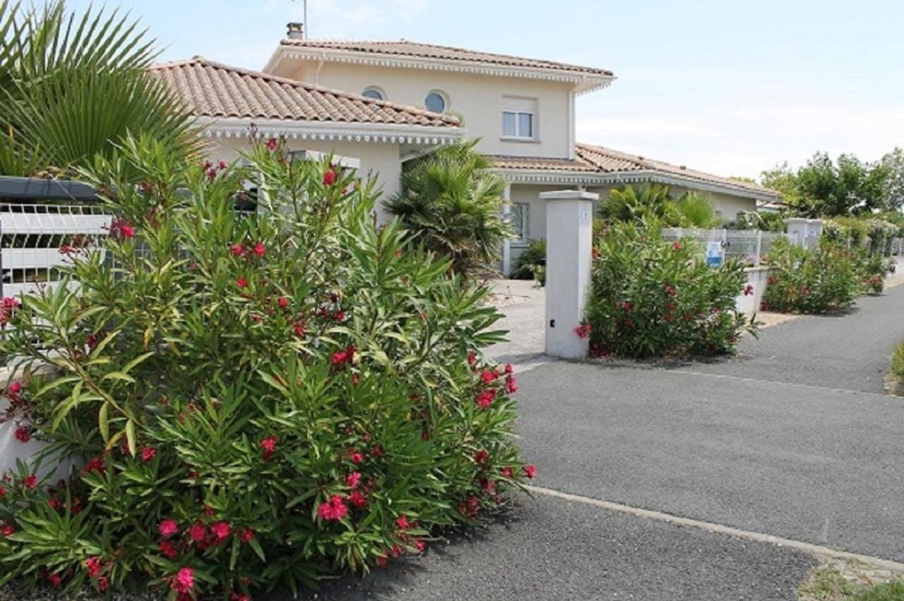 Aresia Bed and Breakfast Buitenkant foto